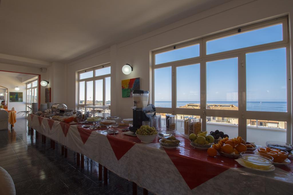 Hotel La Perla Tropea Kültér fotó