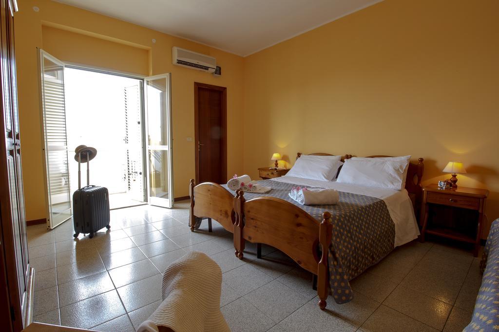 Hotel La Perla Tropea Kültér fotó