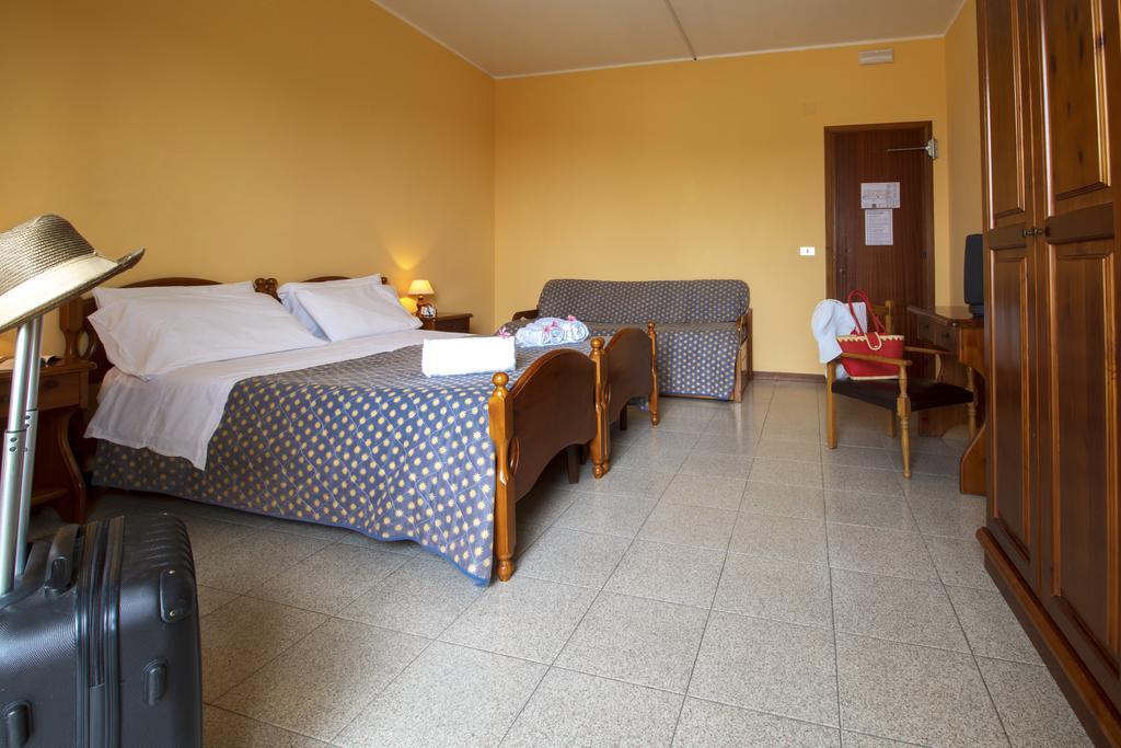 Hotel La Perla Tropea Kültér fotó