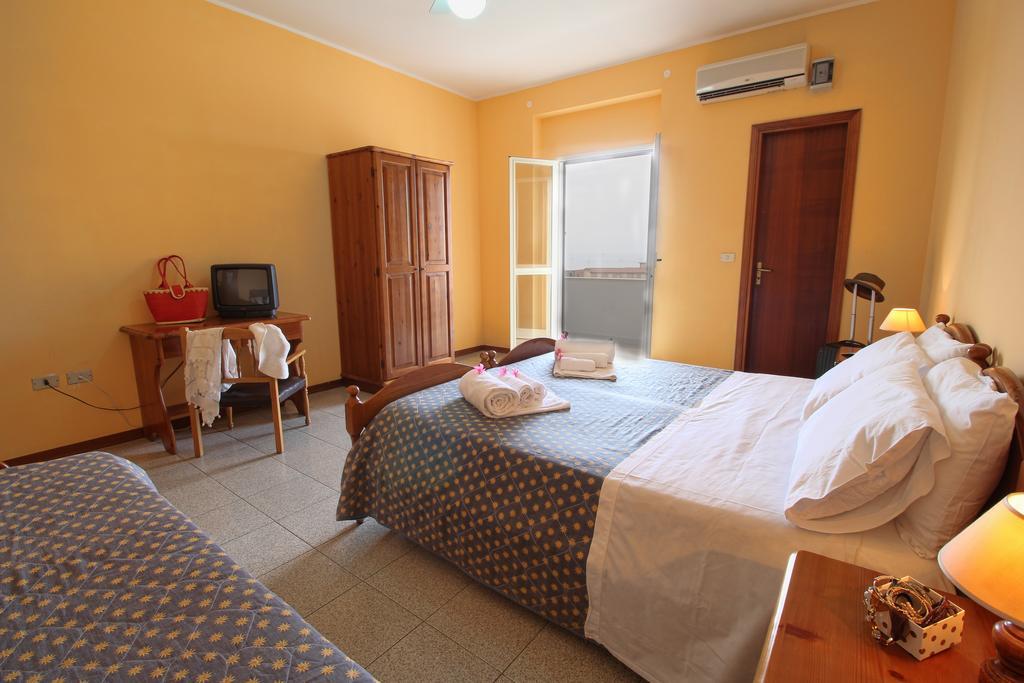 Hotel La Perla Tropea Kültér fotó
