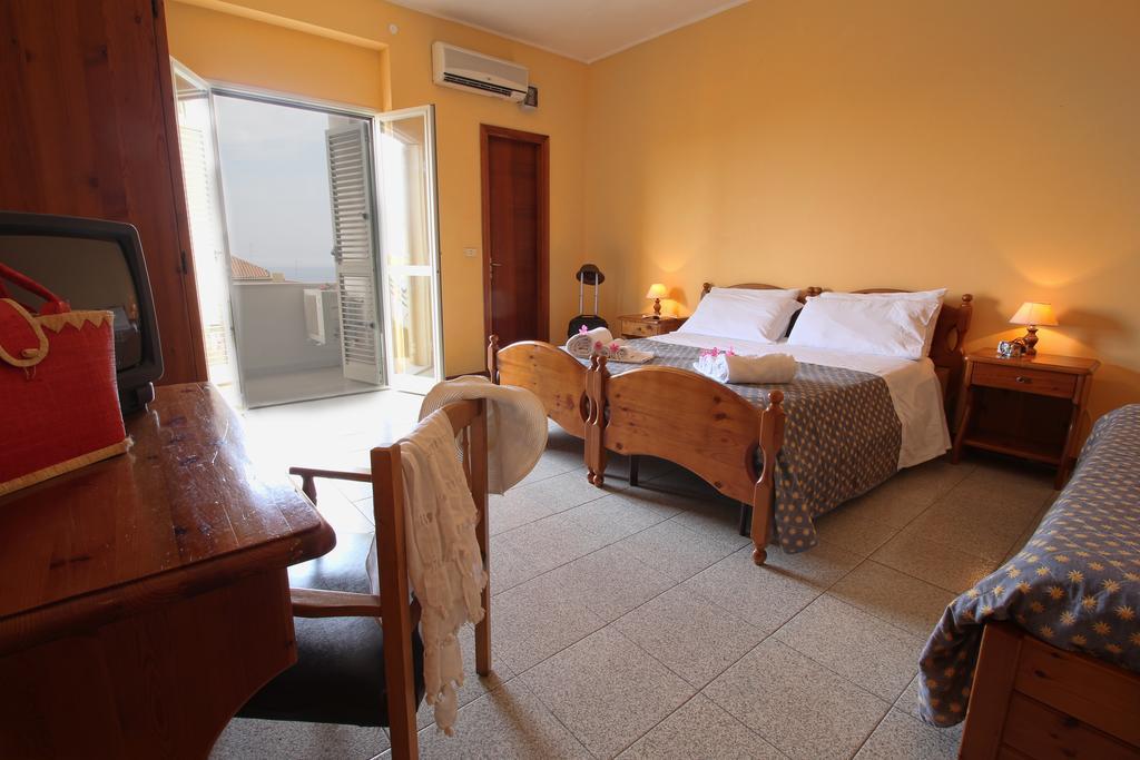 Hotel La Perla Tropea Kültér fotó