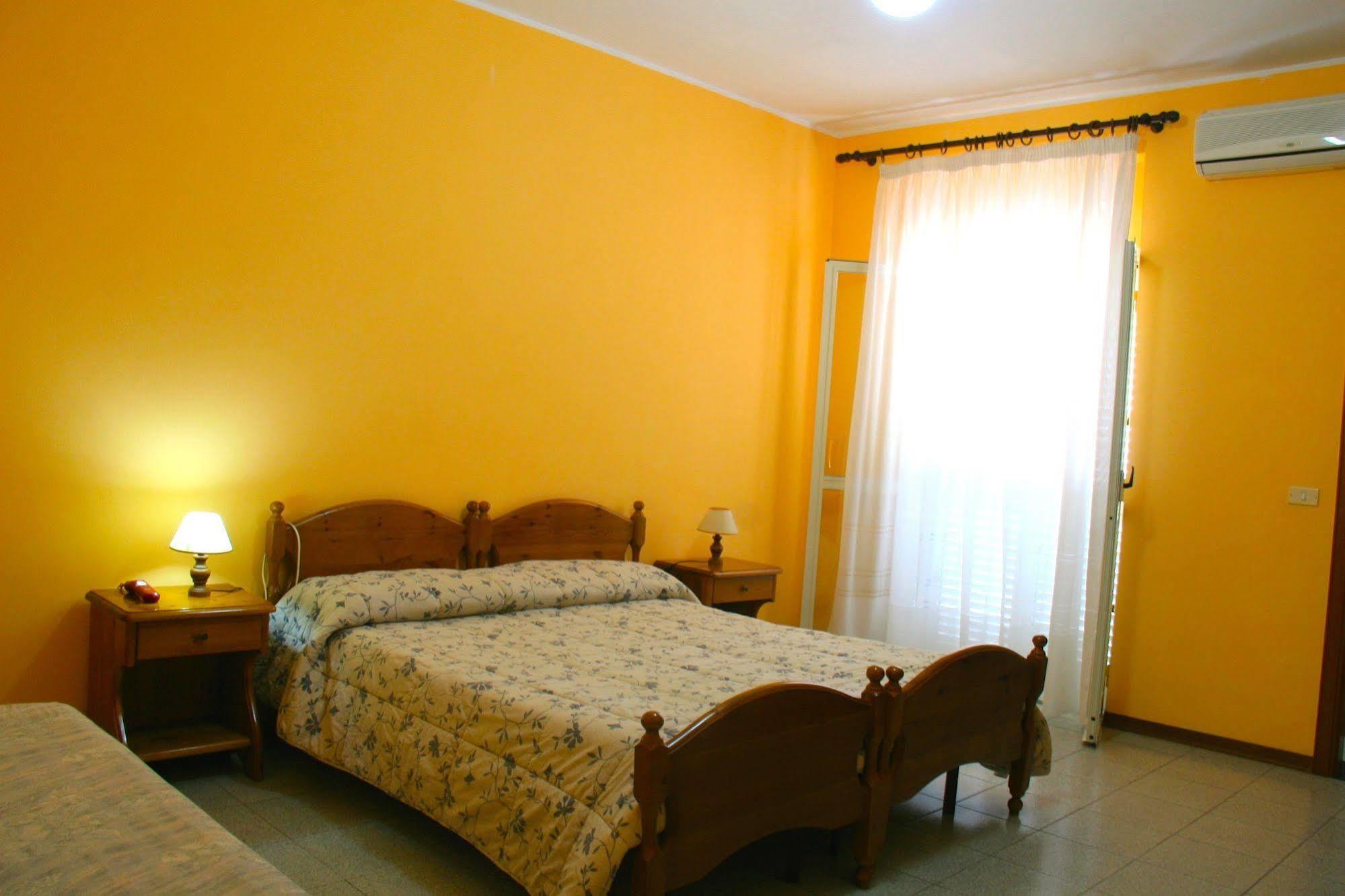 Hotel La Perla Tropea Kültér fotó