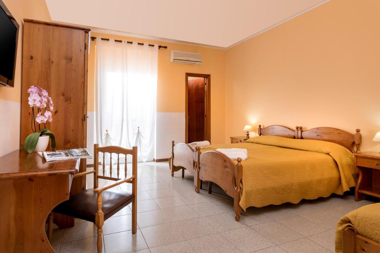 Hotel La Perla Tropea Kültér fotó
